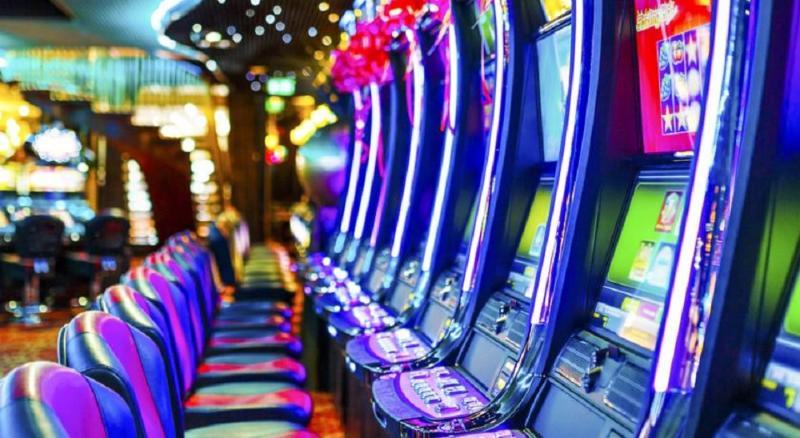 ヒルトン ガーデン イン シカゴ オヘア エアポート デスプレーンズ エクステリア 写真